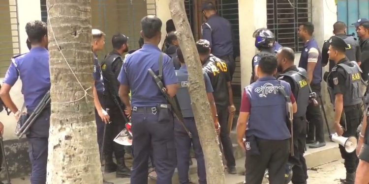 রূপগঞ্জের চনপাড়ায় যুবদল-সেচ্ছাসেবকদলের মধ্যে গোলাগুলি: নিহত ১