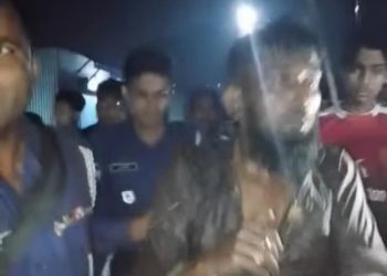 নারায়ণগঞ্জে ইজিবাইক চালককে গলাকেটে হত্যা, আটক ১