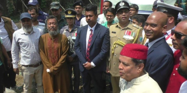 ঢাকা-নারায়ণগঞ্জ রুটে নতুন ৮ জোড়া ট্রেন সার্ভিসের উদ্বোধন করলেন ডিসি