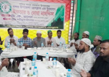 বন্দর উপজেলা প্রেসক্লাবের উদ্যোগে ইফতার ও দোয়া মাহফিল অনুষ্ঠিত