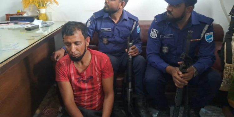 সিদ্ধিরগঞ্জে শিশু ধর্ষণ চেষ্টার অভিযোগে আটক ১