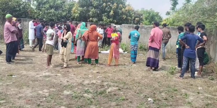 রূপগঞ্জের একটি প্লট পড়েছিলো গাড়ি চালকের মরদেহ