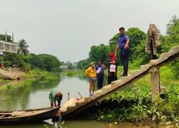 সোনারগাঁয়ের মারীখালি নদী থেকে অজ্ঞাত নারীর মরদেহ উদ্ধার