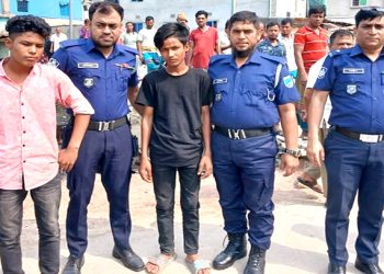 সিদ্ধিরগঞ্জে কিশোর গ্যাংয়ের হামলায় কিশোর খুনের ঘটনায় গ্রেফতার ২