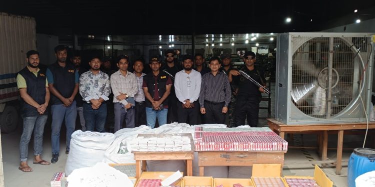 রাজস্ব ফাঁকি দিয়ে সিগারেট উৎপাদনের দায়ে রয়েল টোবাকো কারখানাকে কারাদন্ড ও জরিমানা