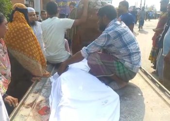 বন্দরে বাসের ধাক্কায় মোটরসাইকেল আরোহী শিক্ষার্থী নি/হত