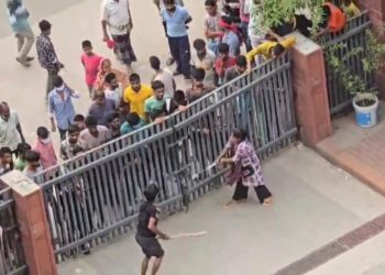 সিটি করপোরেশনে হা/মলায় ঘটনায় মামলা