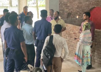 রুপগঞ্জে ৫ টি অননুমোদিত ভবনে রাজউকের অভিযান