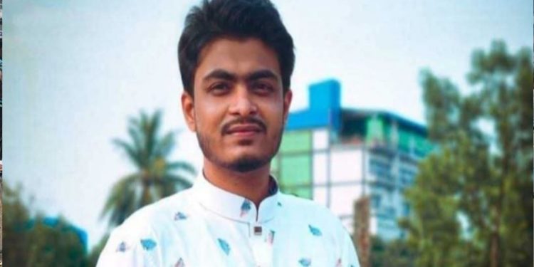 রূপগঞ্জে অ‌টোরিক্সা ও মাই‌ক্রোবা‌সের সংঘ/র্ষে নিহ/ত 