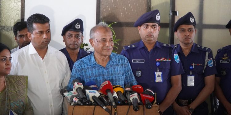 অচিরেই কৃষি জমি সুরক্ষা আইন করা হচ্ছে-কৃষি উপদেষ্টা