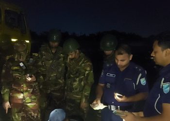 শহরের চারারগোপে যৌথ বাহিনীর অভিযান, মাদক ও দেশীয় অস্ত্রসহ আটক ২