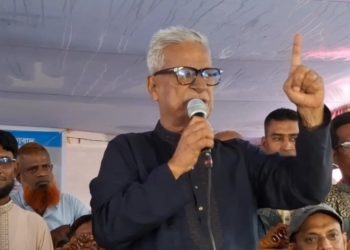 আরেকটি দলকে প্রতিষ্ঠিত করার জন্য দেশে হীণ ষড়যন্ত্র চলছে-ফারুক