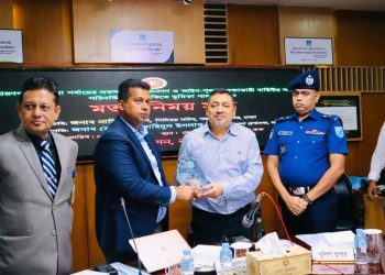 নারায়ণগঞ্জ পরিদর্শন করেছেন স্বরাষ্ট্র মন্ত্রণালয়ের সিনিয়র সচিব গনি