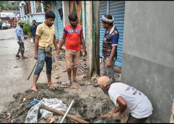 নারায়ণগঞ্জে মোবাইল কোর্টের অভিযানে চার কারখানায় অবৈধ গ্যাস সংযোগ বিচ্ছিন্ন