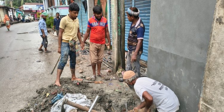 নারায়ণগঞ্জে মোবাইল কোর্টের অভিযানে চার কারখানায় অবৈধ গ্যাস সংযোগ বিচ্ছিন্ন