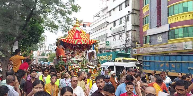 নারায়ণগঞ্জে উল্টো রথযাত্রা মহোৎসব উদযাপন