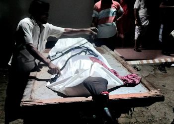 সিদ্ধিরগঞ্জে গৃহবধূকে পি/টি/য়ে হ/ত্যা, স্বামী আ/টক