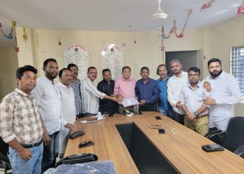 বন্দর প্রেসক্লাবের নতুন কমিটির দায়িত্ব গ্রহণ