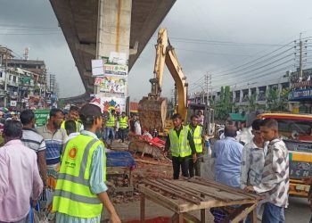 ঢাকা-সিলেট মহাসড়কের রূপগঞ্জে উচ্ছেদ অভিযান