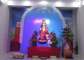 নারায়ণগঞ্জে বিভিন্ন মন্দির ও ঘরে ঘরে উদযাপিত হচ্ছে লক্ষ্মী পূজা