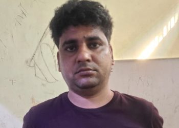 ফতুল্লায় ৭০ পিছ ইয়াবা সহ আটক ১