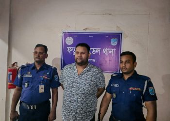 সেচ্ছাসেবক দল নেতা মামুন হত্যা মামলায় সুমন গ্রেপ্তার