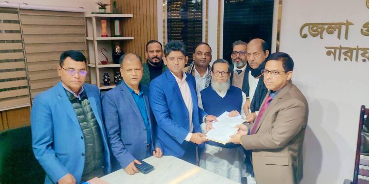 মনোনয়নপত্র জমা দিলেন বিএনপি’র প্রার্থী আবুল কালাম