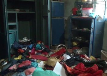 আড়াইহাজারে দুই বাড়িতে ডাকাতি, ককটেল বিস্ফোরণ 