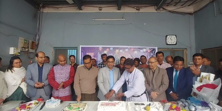 নারায়ণগঞ্জে আনন্দ-উচ্ছ্বাস ও প্রার্থনার মধ্য দিয়ে বড়দিন উদযাপন