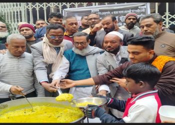 খালেদা জিয়ার আত্মার শান্তিতে পূজা উদযাপন ফ্রন্টের অজিত সাহার উদ্যোগো দেওভোগ মন্দিরে প্রার্থনা