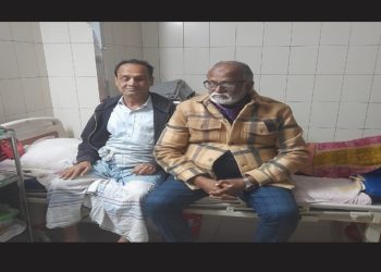 দৃষ্টি প্রতিবন্ধিদের নেতা বুলুর চিকিৎসার খোজ খবর নেন ড. তৈমুর