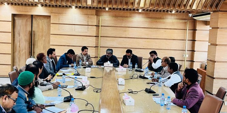 হাইওয়েতে দীর্ঘদিনের ড্রেনেজ সমস্যার সমাধানের লক্ষ্যে চেম্বার অব কমার্স’র মতবিনিময় সভা