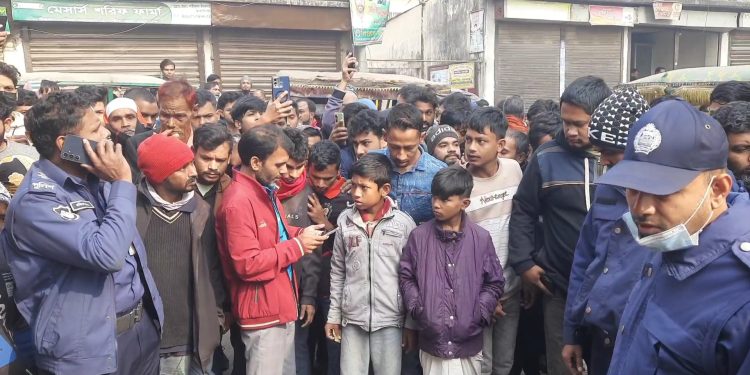 নাগবাড়িতে যুবককে কুপিয়ে হত্যা