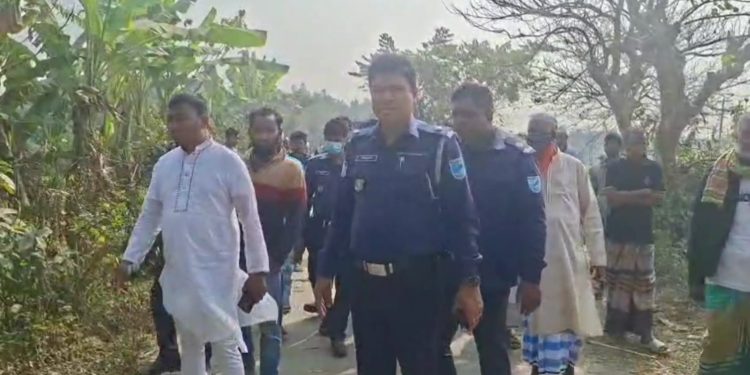 সোনারগায়ে শ্বাসরোধ করে হত্যা করে অটোরিক্সা ছিনতাই