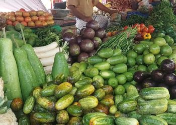 নারায়ণগঞ্জে রমজানে নিত্যপন্যের দাম চড়া