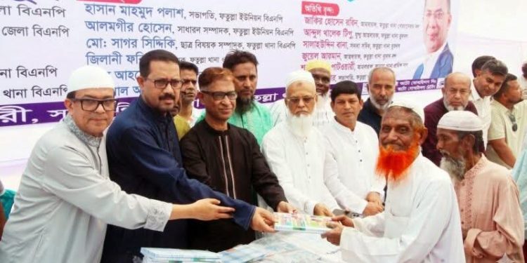 দুই হাজার অসহায়ের মাঝে রিয়াদ চৌধুরীর ঈদ উপহার