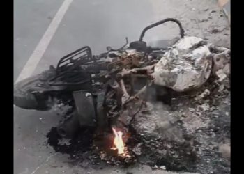 সিদ্ধিরগঞ্জে স্থানীয়দের গণ/পিটু/নিতে এক ছিন/তাইকারী নি/হত