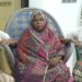 ছেলে ৬০ বছর বয়সে প্রথম জামদানি জড়ালেন তাতী মায়ের