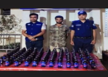 রুপগঞ্জে ১১৯ বোতল ফেয়ারডিলসহ এক মাদক কারবারিকে গ্রেপ্তার