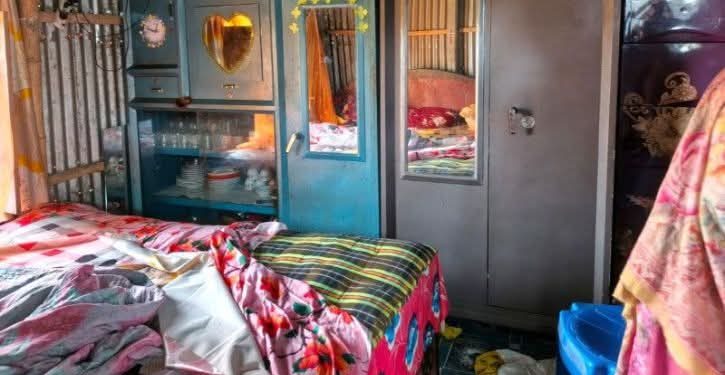 আড়াইহাজারে এক রাতে তিন বাড়িতে ডা/কাতি