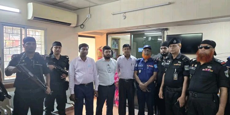 নারায়নগঞ্জে পুপুলার মেডিকেল সার্ভিসেস ও মিতু ক্লিনিক জরিমানা