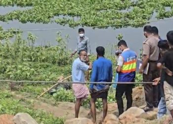 রূপগঞ্জে শীতলক্ষ্যা নদী থেকে যুবকের অর্ধ/গলিত মর/দেহ উদ্ধার