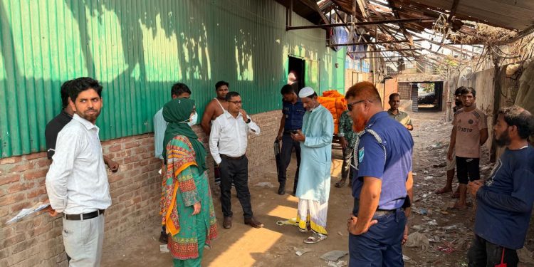 ফতুল্লায় ইটিপিবিহীন দুইটি অবৈধ কারখানার বিদ্যুৎ সংযোগ বিচ্ছিন্ন