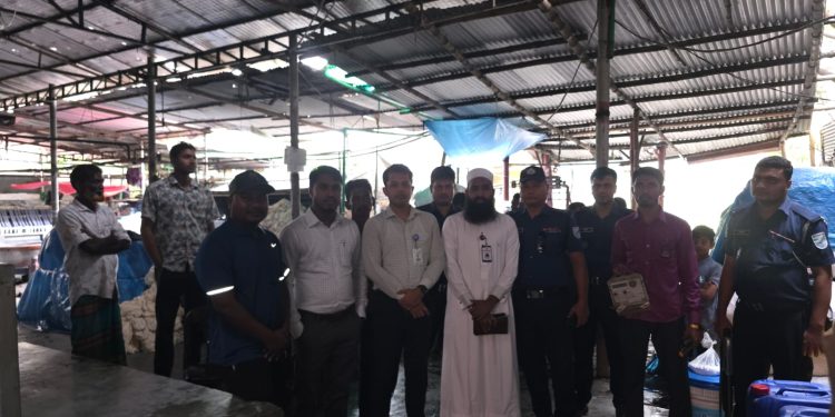 ফতুল্লায় ইটিপিবিহিন কারখানার বিরুদ্ধে অভিযান চালিয়ে বিদ্যুৎ সংযোগ বিচ্ছিন্ন