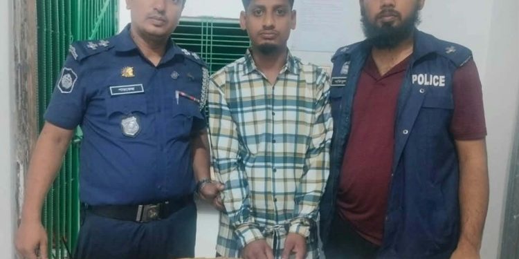 সোনারগায়ে ৪ কেজি গাঁজা সহ গ্রেপ্তার ১