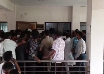 বক্তাবলী ঘাটের সিডিউল জমা দেয়া নিয়ে বিএনপি-এনসিপি সংঘর্ষ