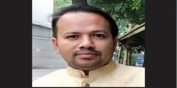 আড়াইহাজারে বিএনপির সাধারণ সম্পাদককে কুপিয়ে হত্যা