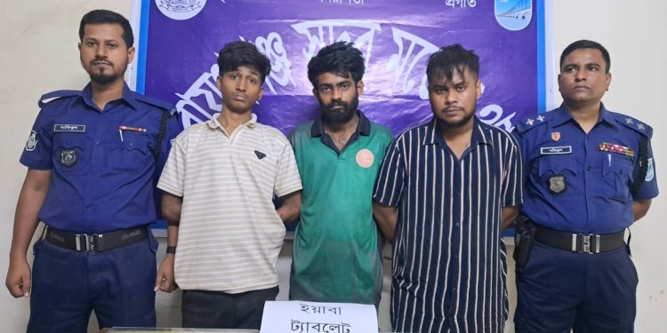 খানপুরে ইয়াবাসহ গ্রেপ্তার ৩