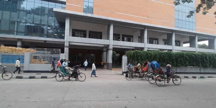 ফতুল্লায় গ্যাস বিস্ফোরণে একে একে মারা গেলেন পরিবারের সবাই