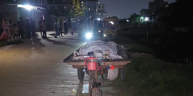 সিদ্ধিরগঞ্জে যুবকের অ/র্ধগলিত লা/শ উদ্ধার